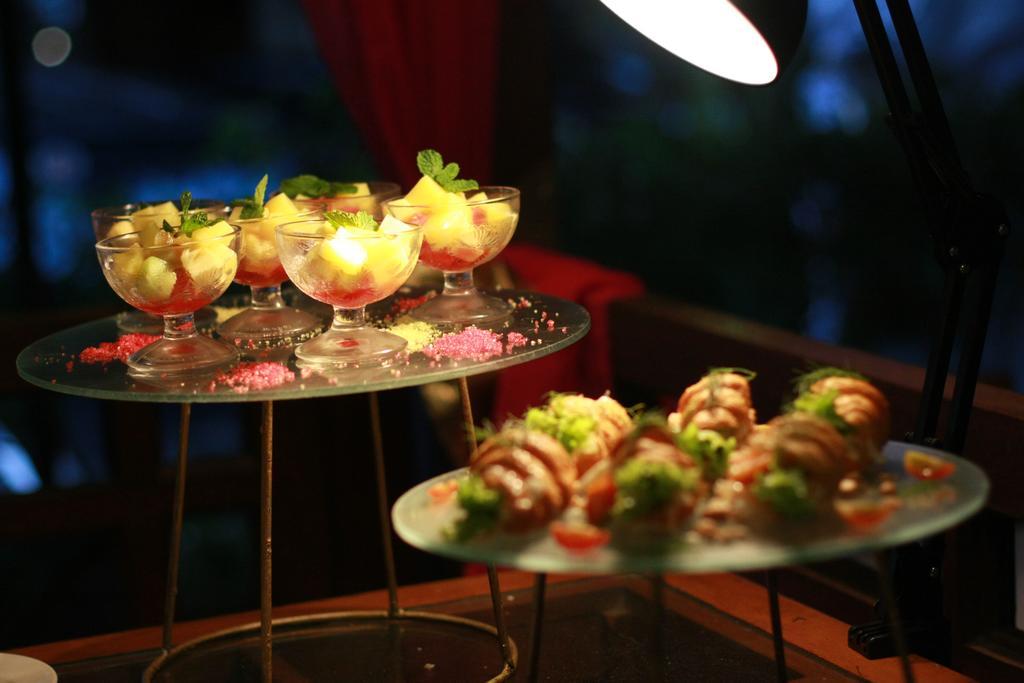 Cakra Kembang Hotel Kejayan Esterno foto